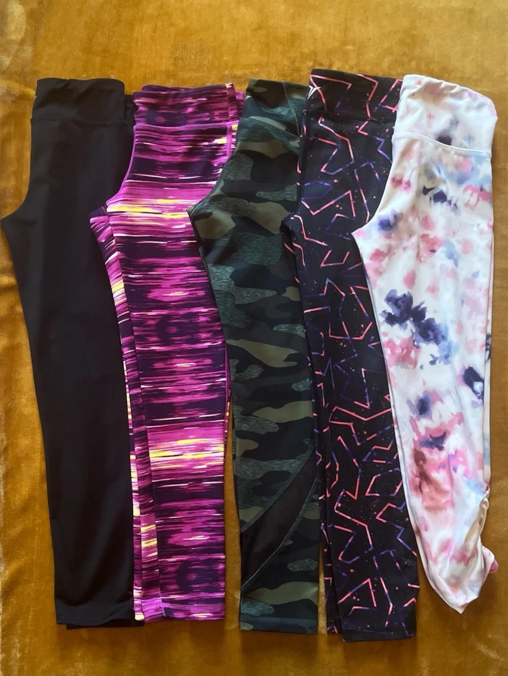 Old Navy Active Leggings Lot 5 Girls sz 8 Medium Black Camo White Back to School